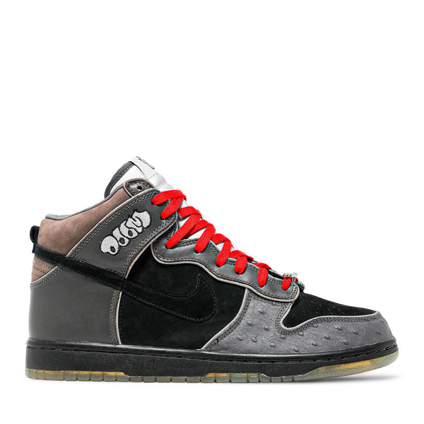 Nike mf doom dunks best sale